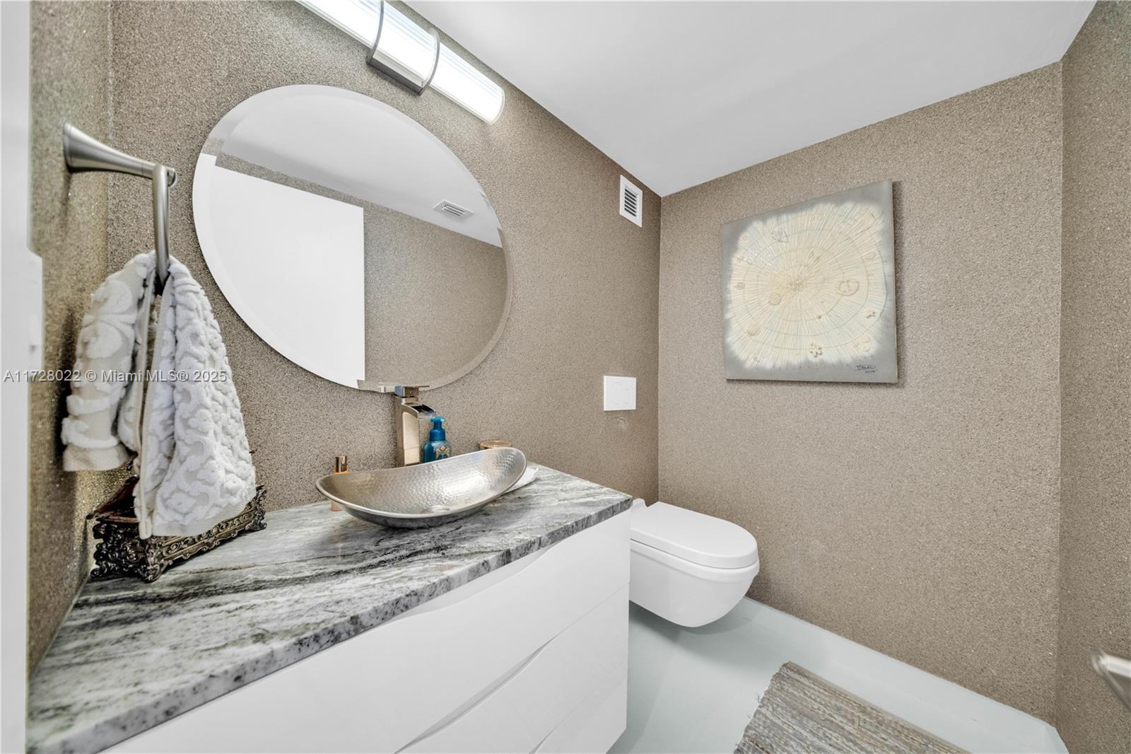 FIFTY SIX-SIXTY COLLINS A - Residential