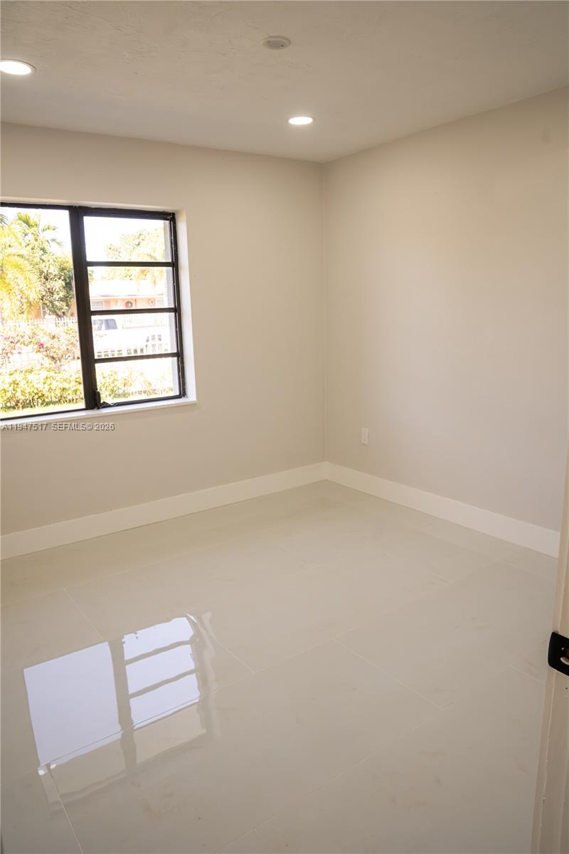 LESLIE ESTATES SEC 13 - Residential