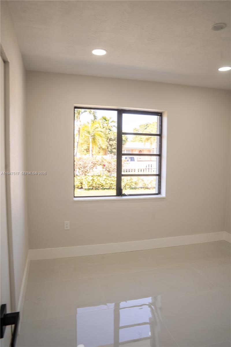 LESLIE ESTATES SEC 13 - Residential