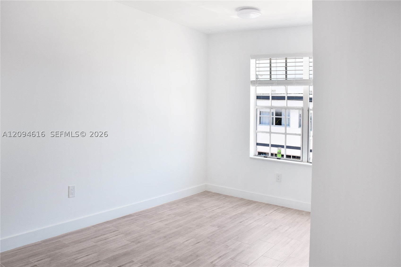 605 Euclid Ave 207