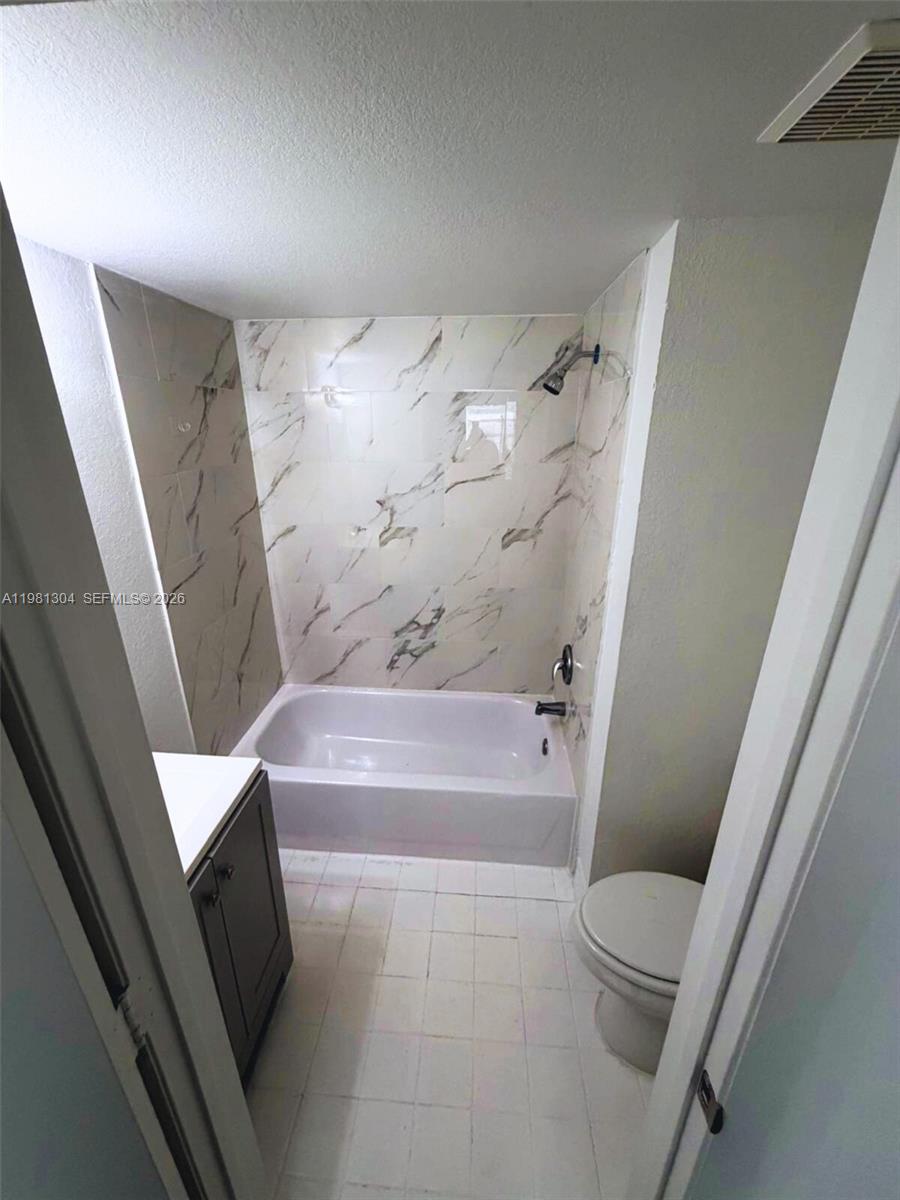 SUNSET PALM VILLAS CONDO - Residential