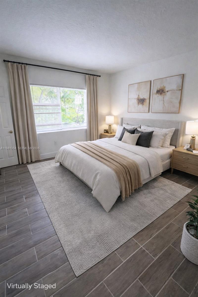 SUNSET PALM VILLAS CONDO - Residential