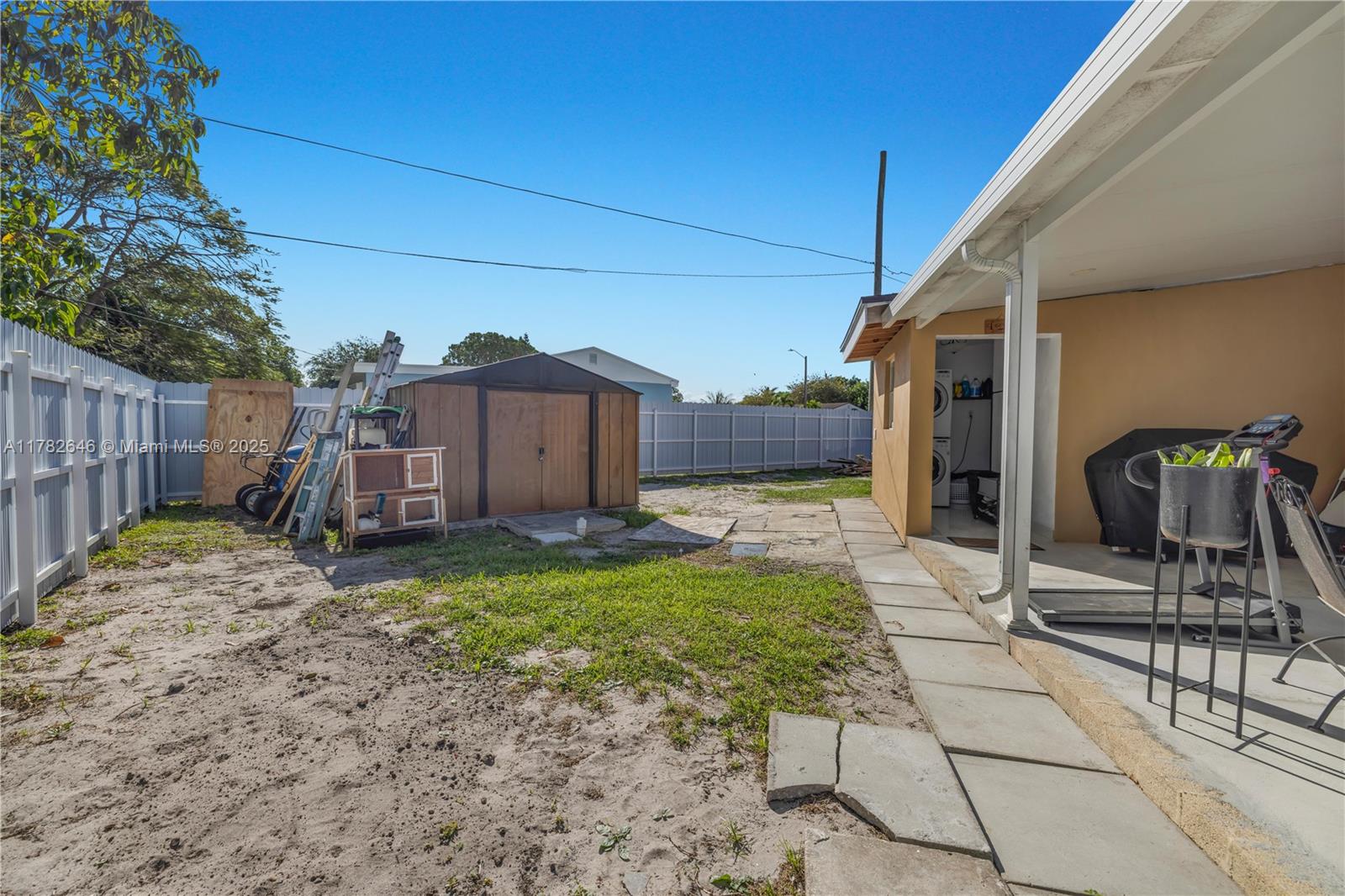 GUAVA GROVE ESTATES 1ST A - Residential