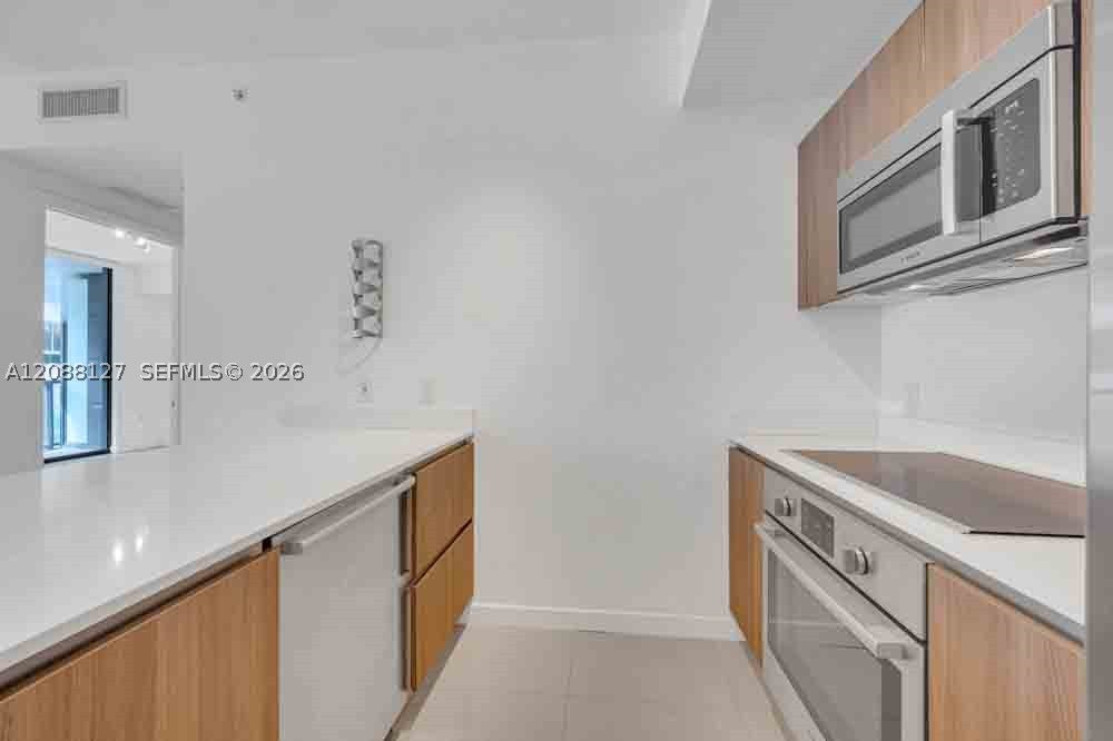 201 SW 17th Rd 302