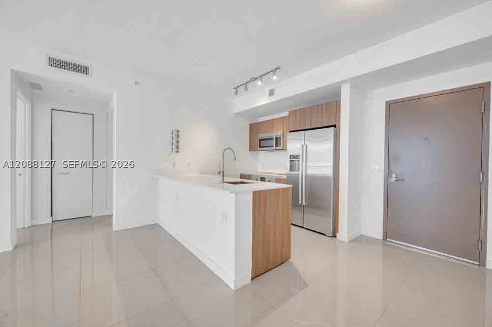 201 SW 17th Rd 302