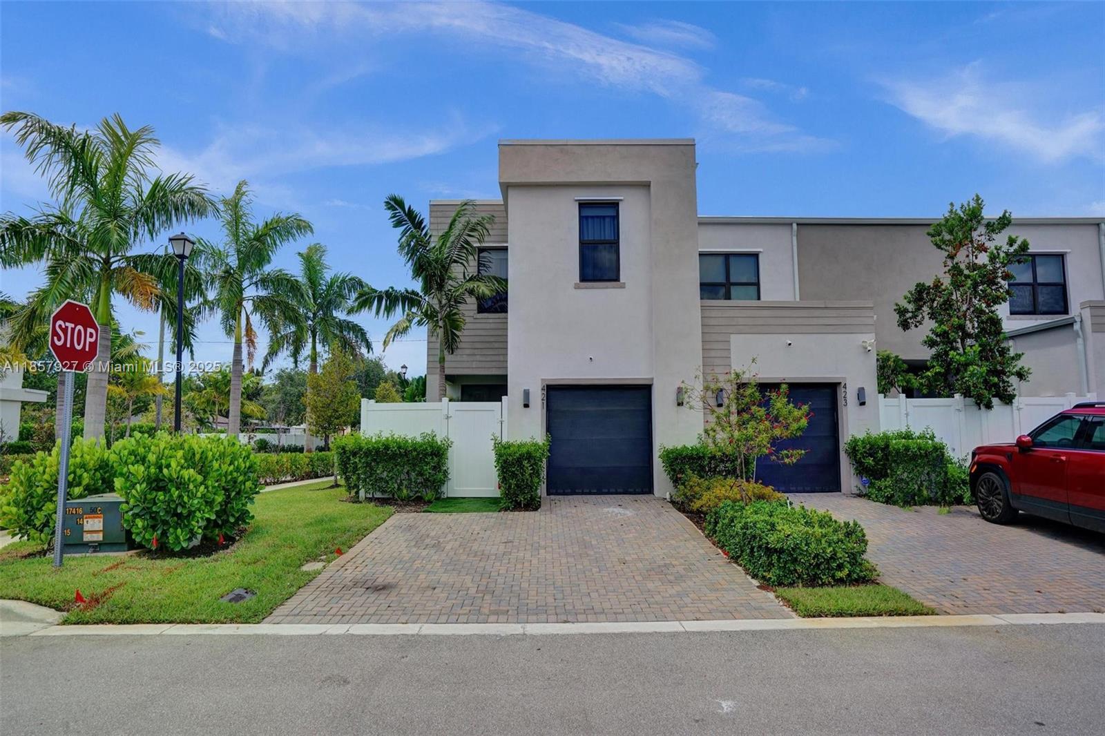 GARDENIA PARK - Residential