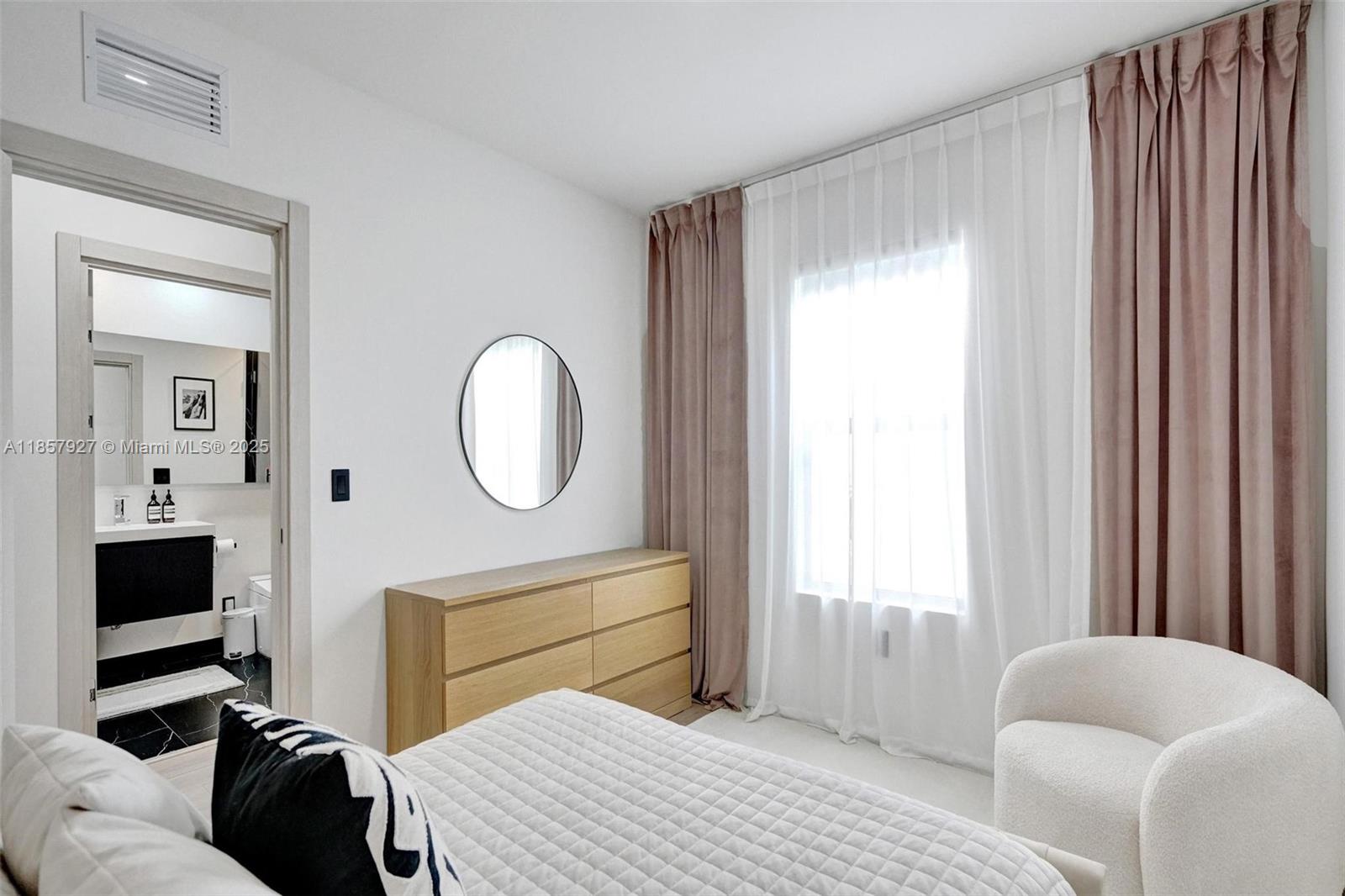 GARDENIA PARK - Residential