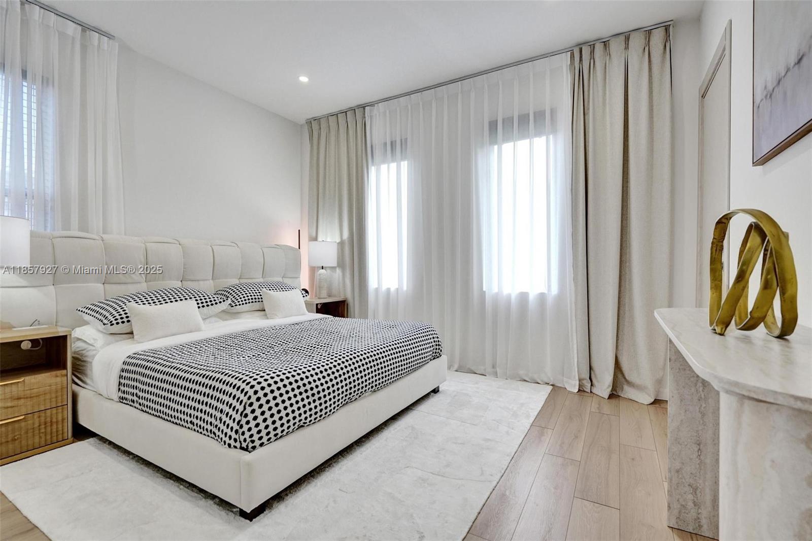 GARDENIA PARK - Residential