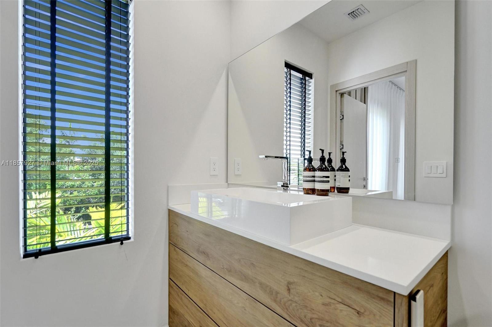 GARDENIA PARK - Residential