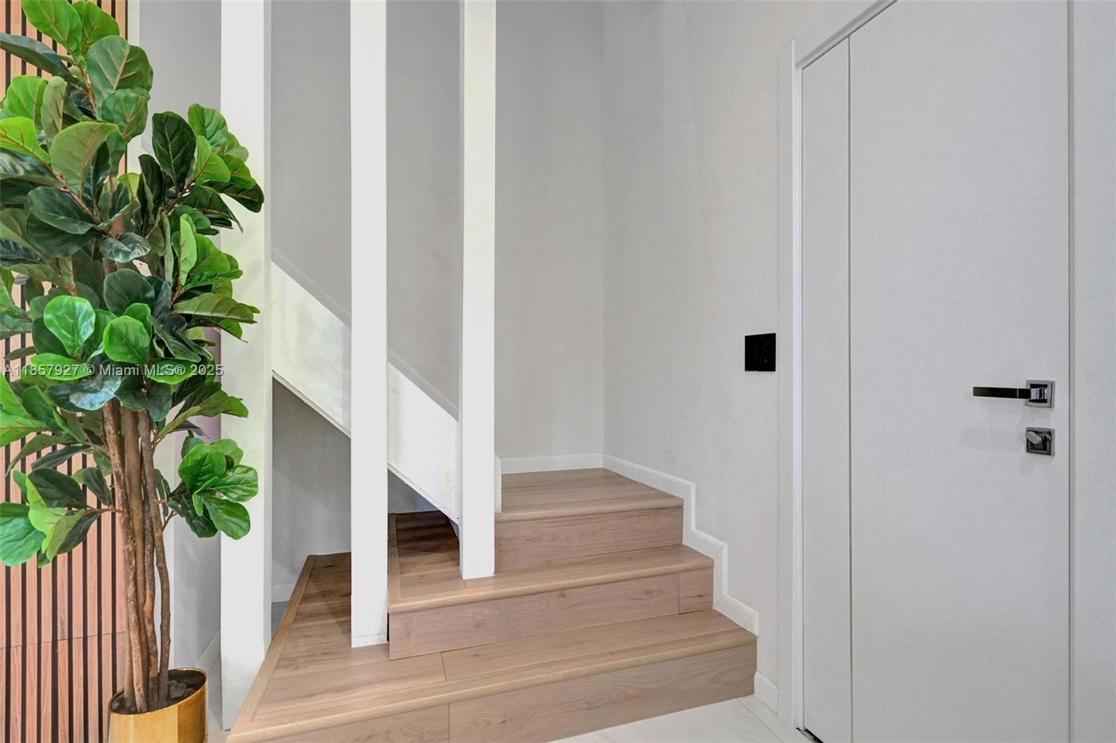 GARDENIA PARK - Residential