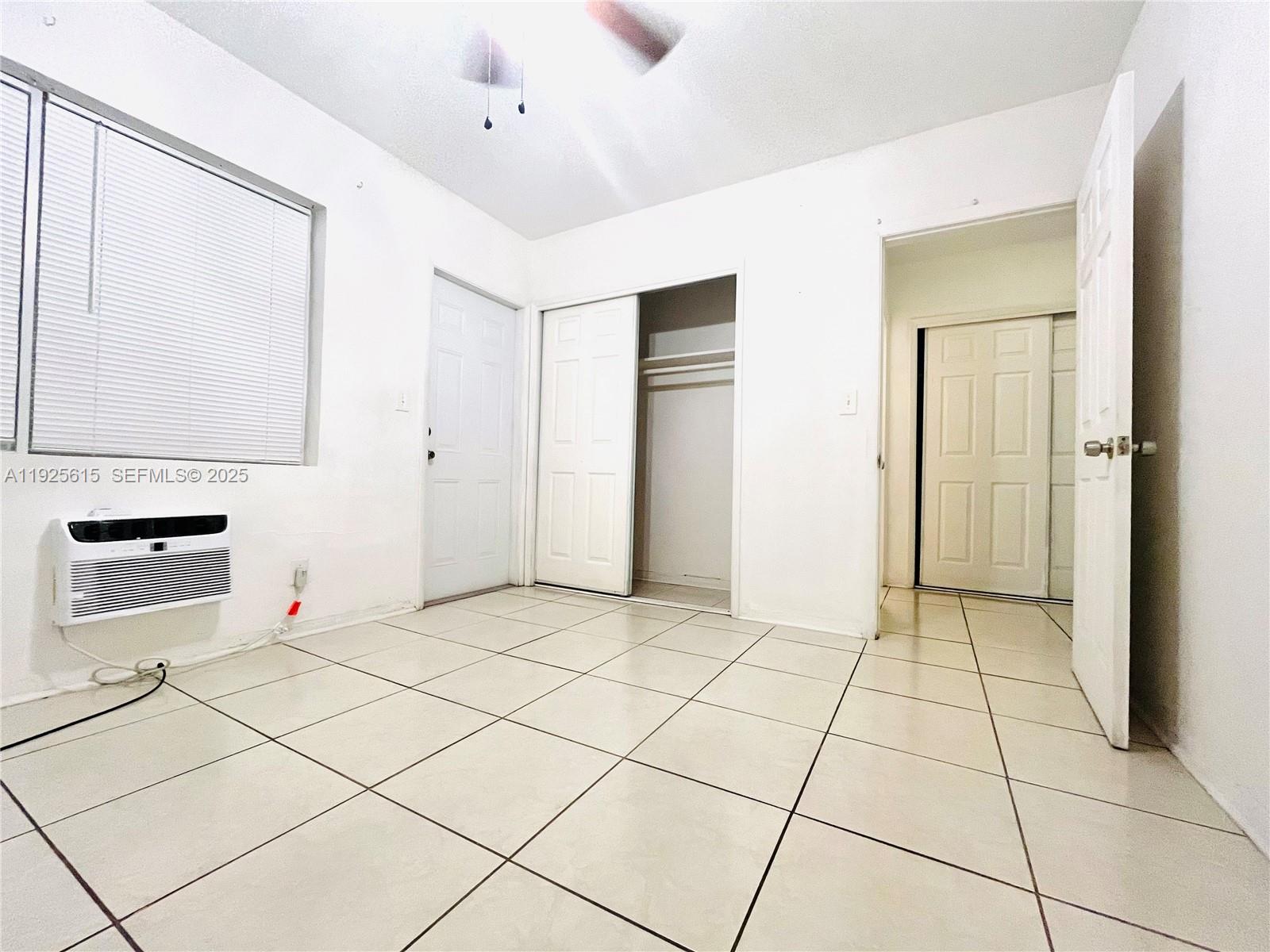 EVERGLADE LAND SALES CO - Residential Lease