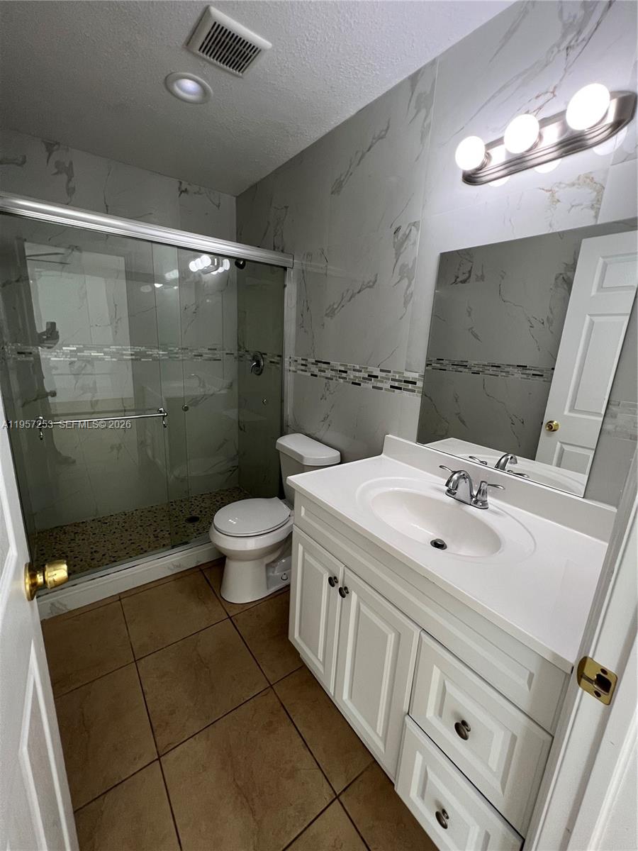 SEAPINES - Residential