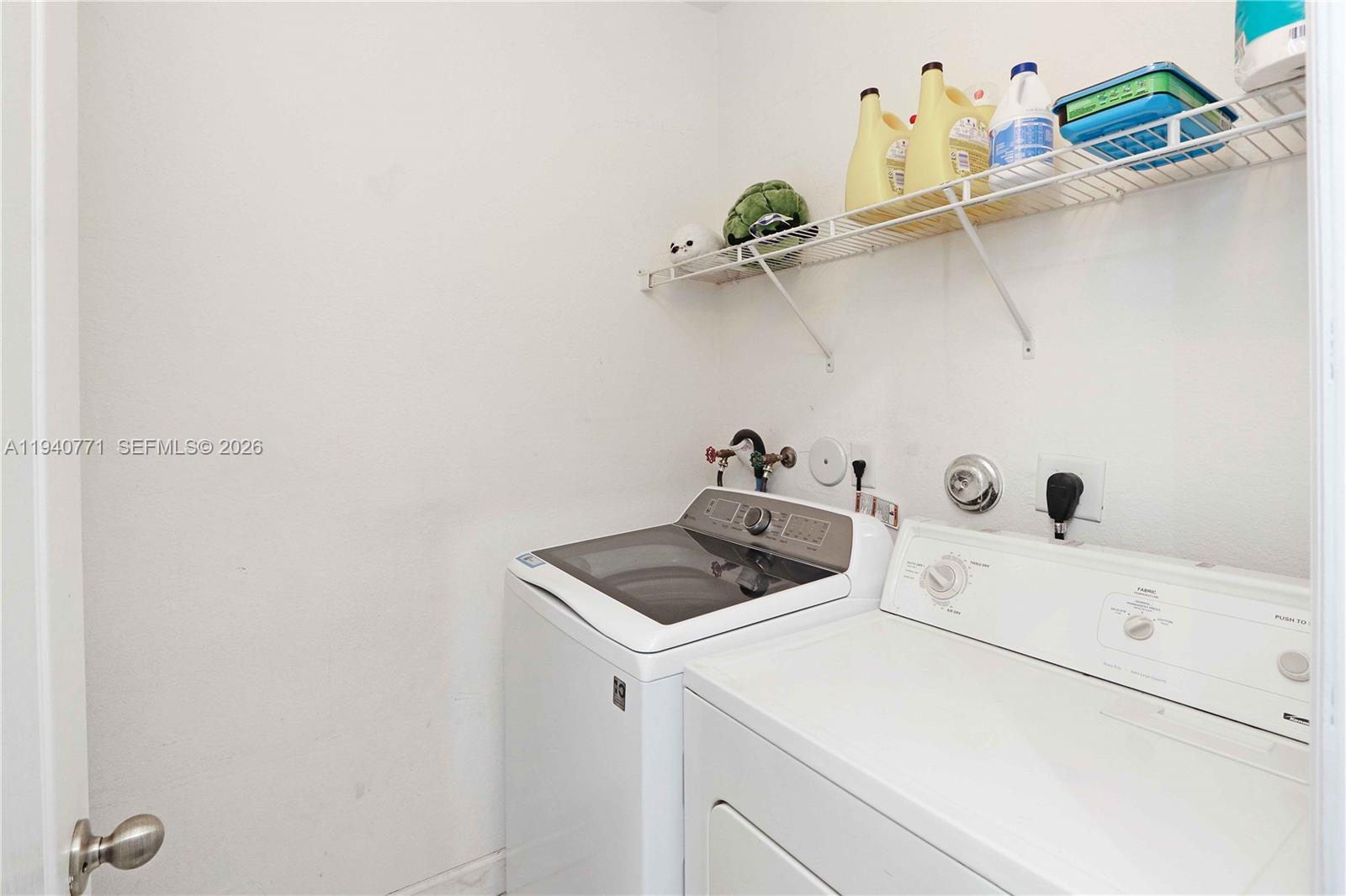 GRAND LAKES PHASE I - Residential