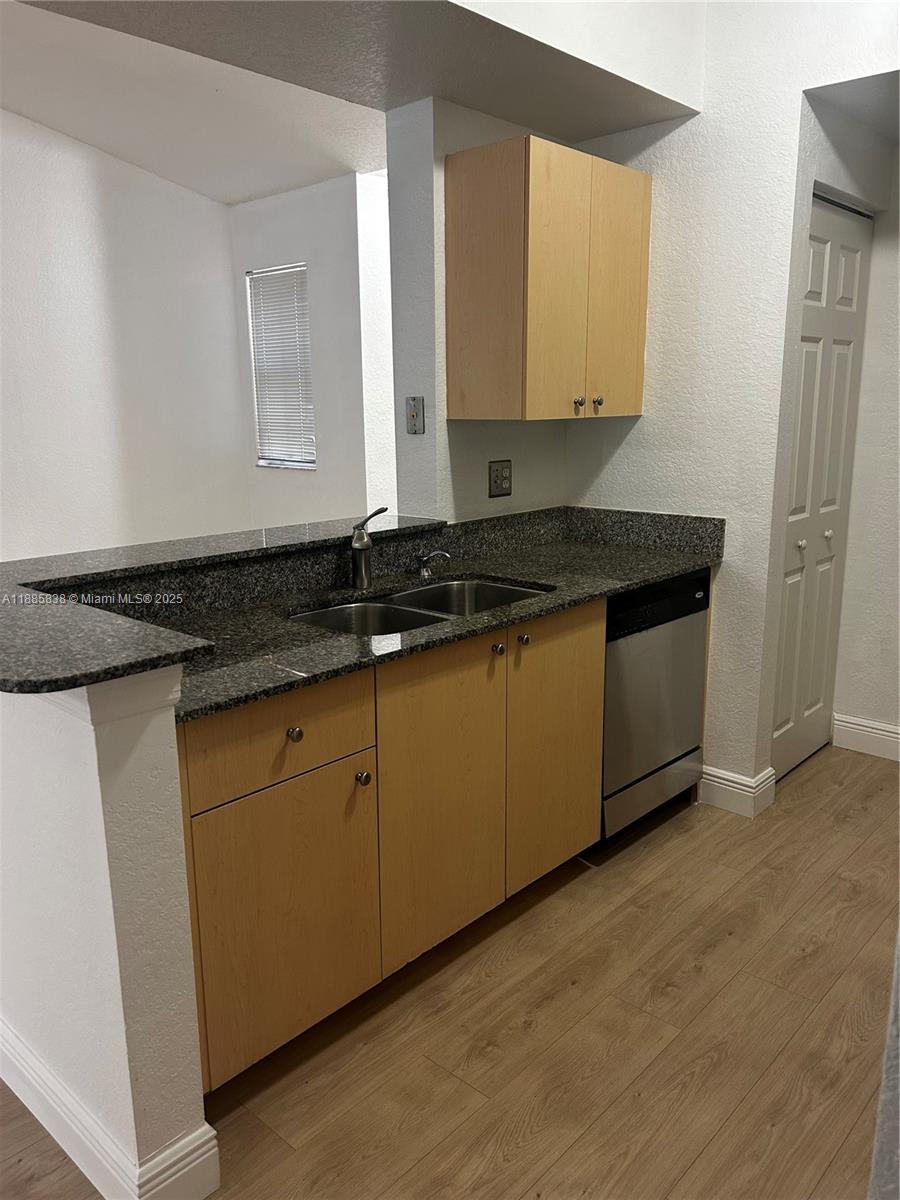 AVENTINE AT MIRAMAR CONDO - Residential Lease