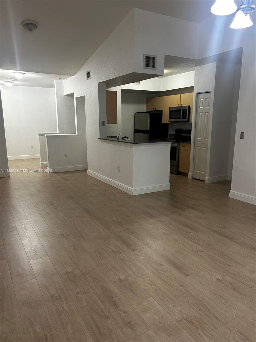 AVENTINE AT MIRAMAR CONDO - Residential Lease