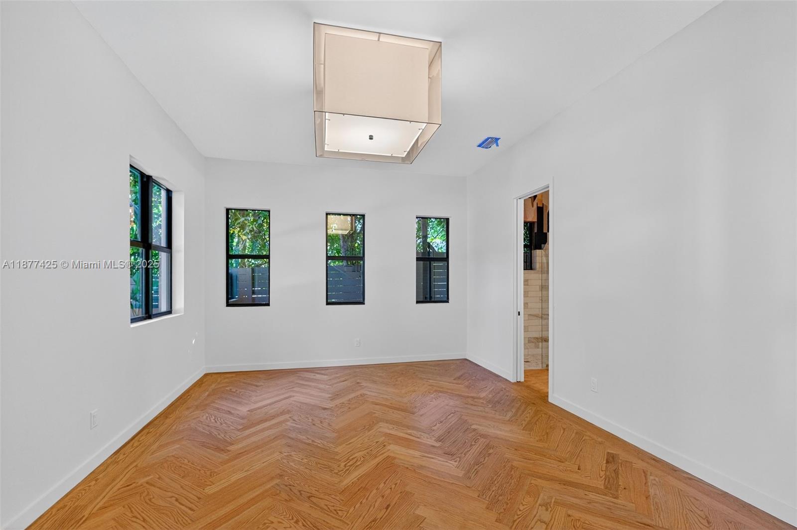 OCEAN VIEW HEIGHTS - Residential Lease