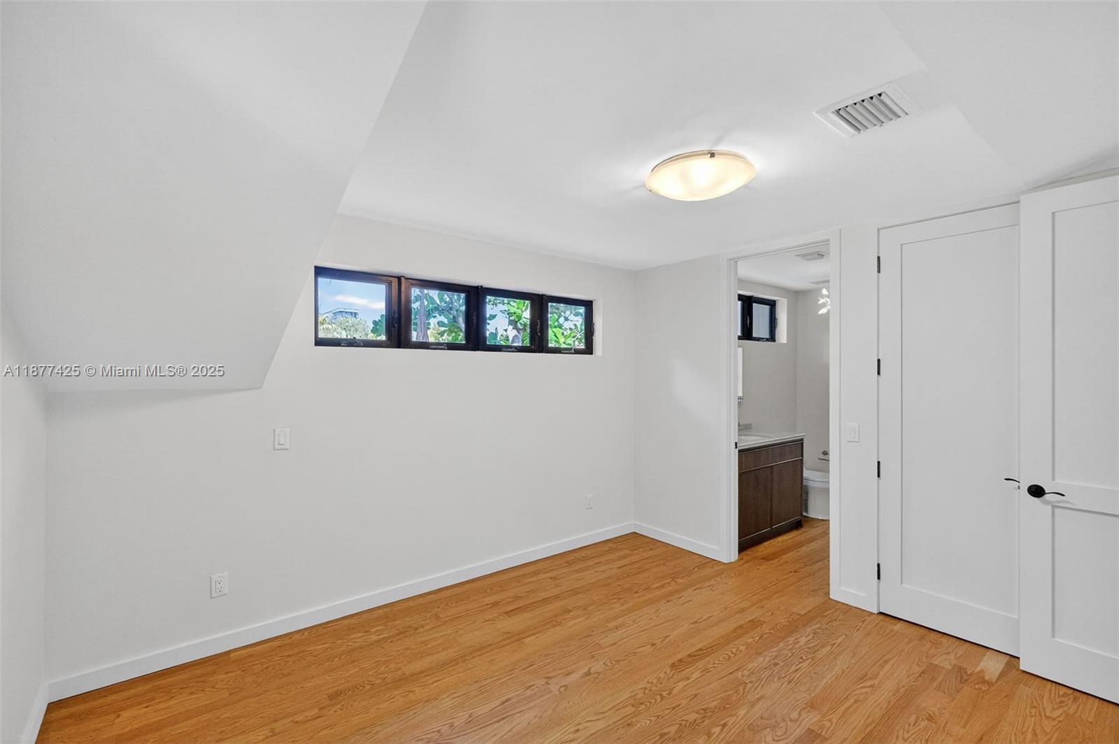 OCEAN VIEW HEIGHTS - Residential Lease