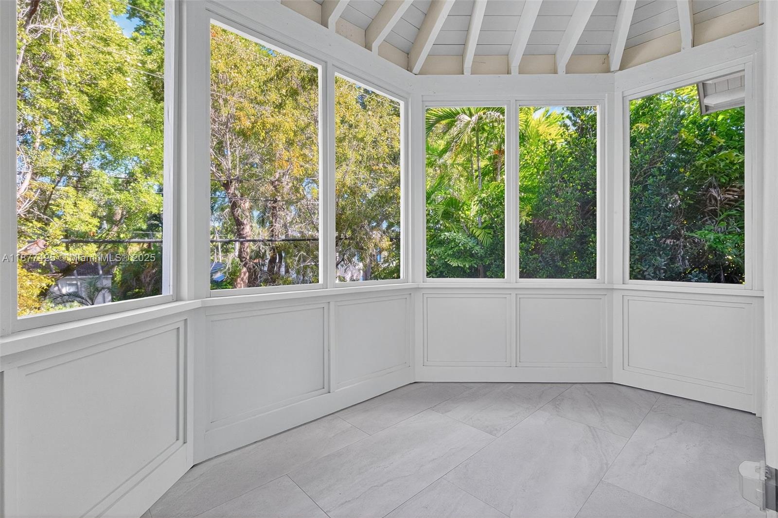 OCEAN VIEW HEIGHTS - Residential Lease