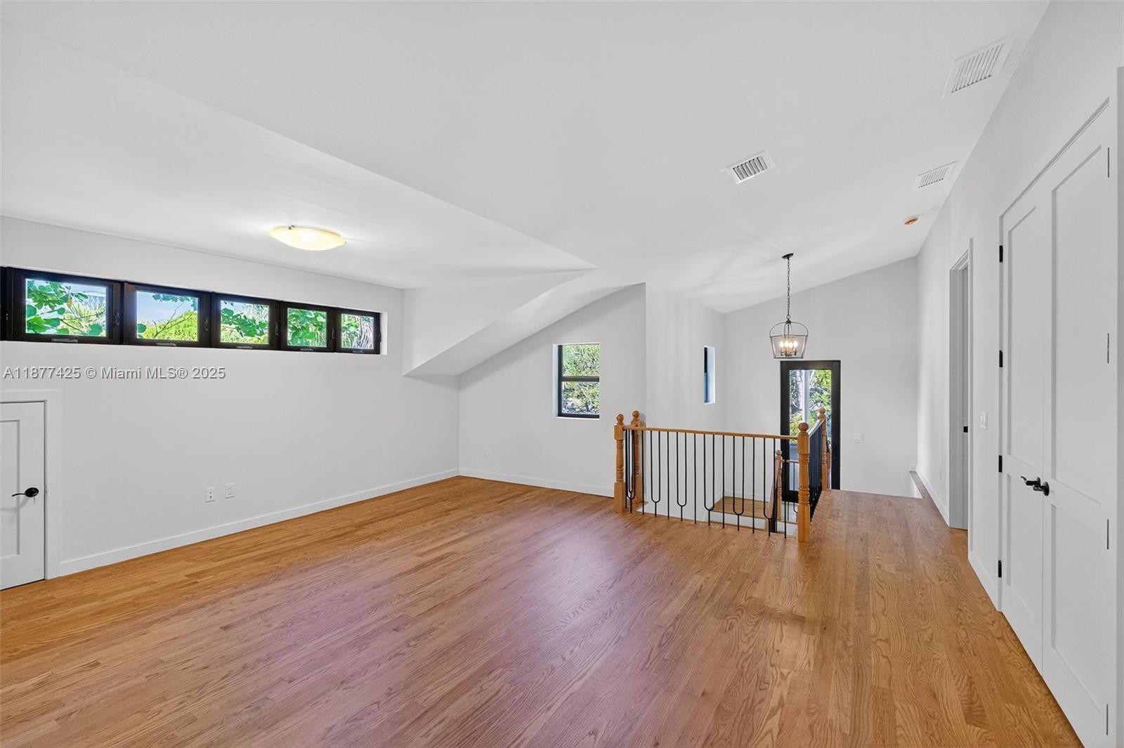 OCEAN VIEW HEIGHTS - Residential Lease