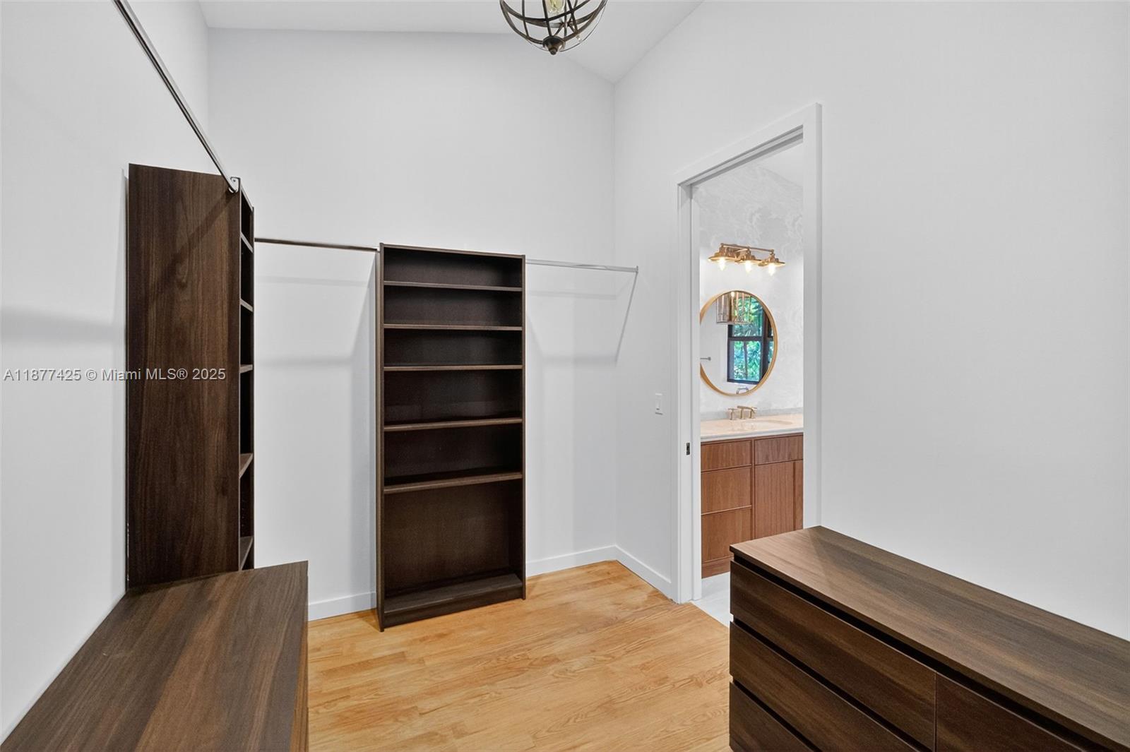 OCEAN VIEW HEIGHTS - Residential Lease