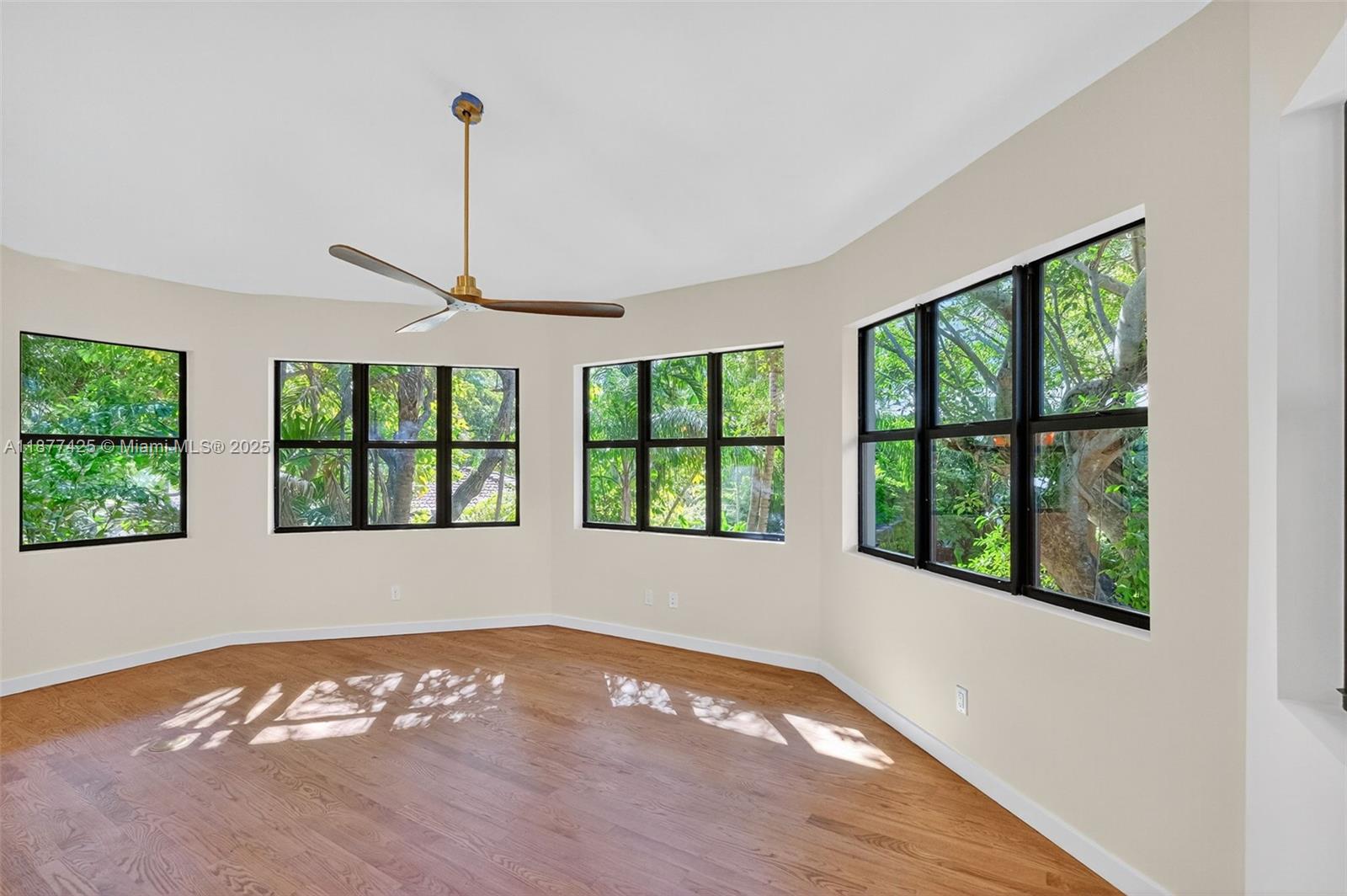 OCEAN VIEW HEIGHTS - Residential Lease