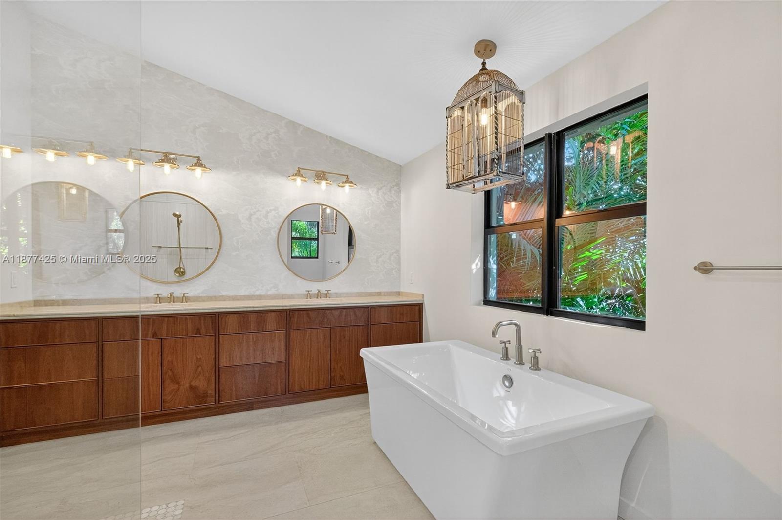 OCEAN VIEW HEIGHTS - Residential Lease