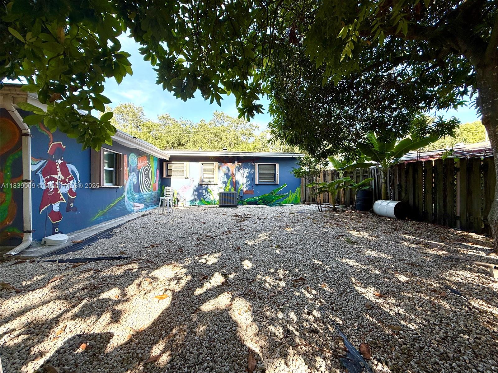 LOOK HOMESITES NO 2 - Residential