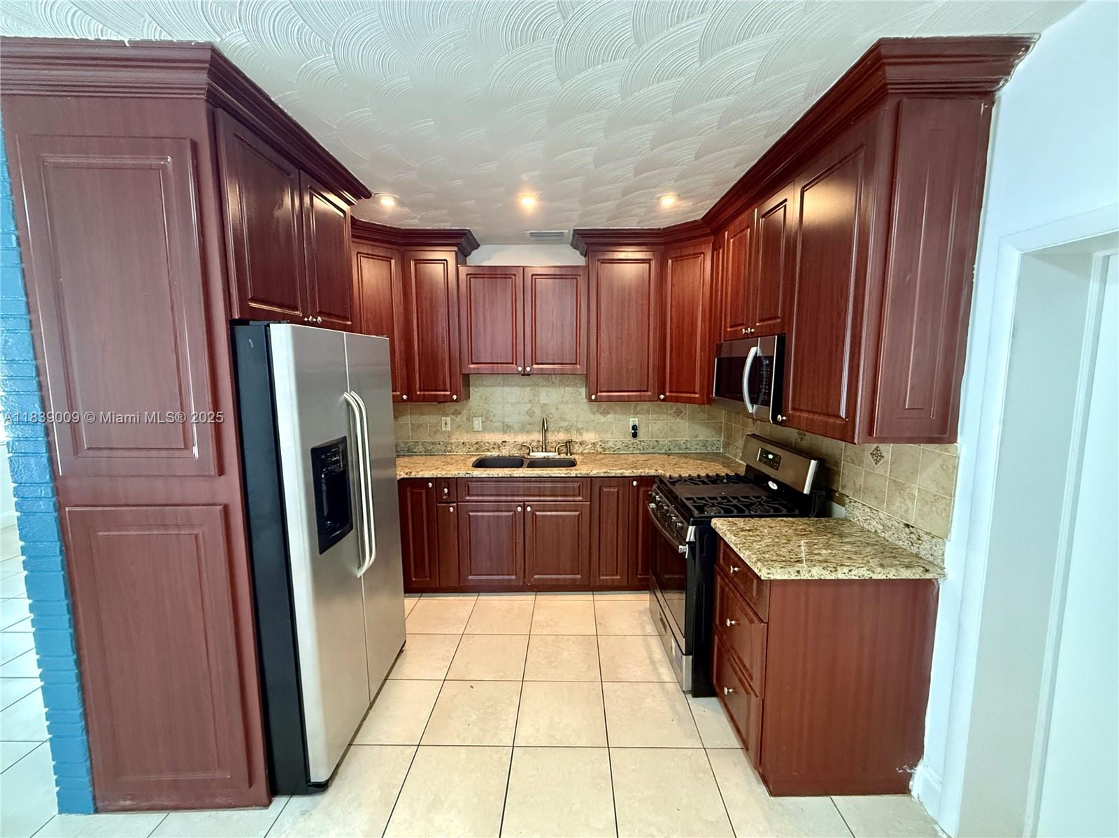 LOOK HOMESITES NO 2 - Residential