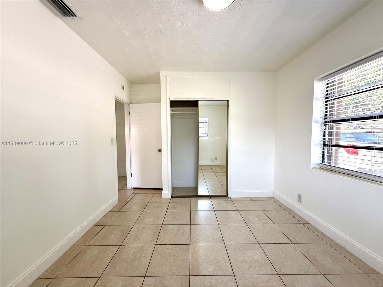 LOOK HOMESITES NO 2 - Residential