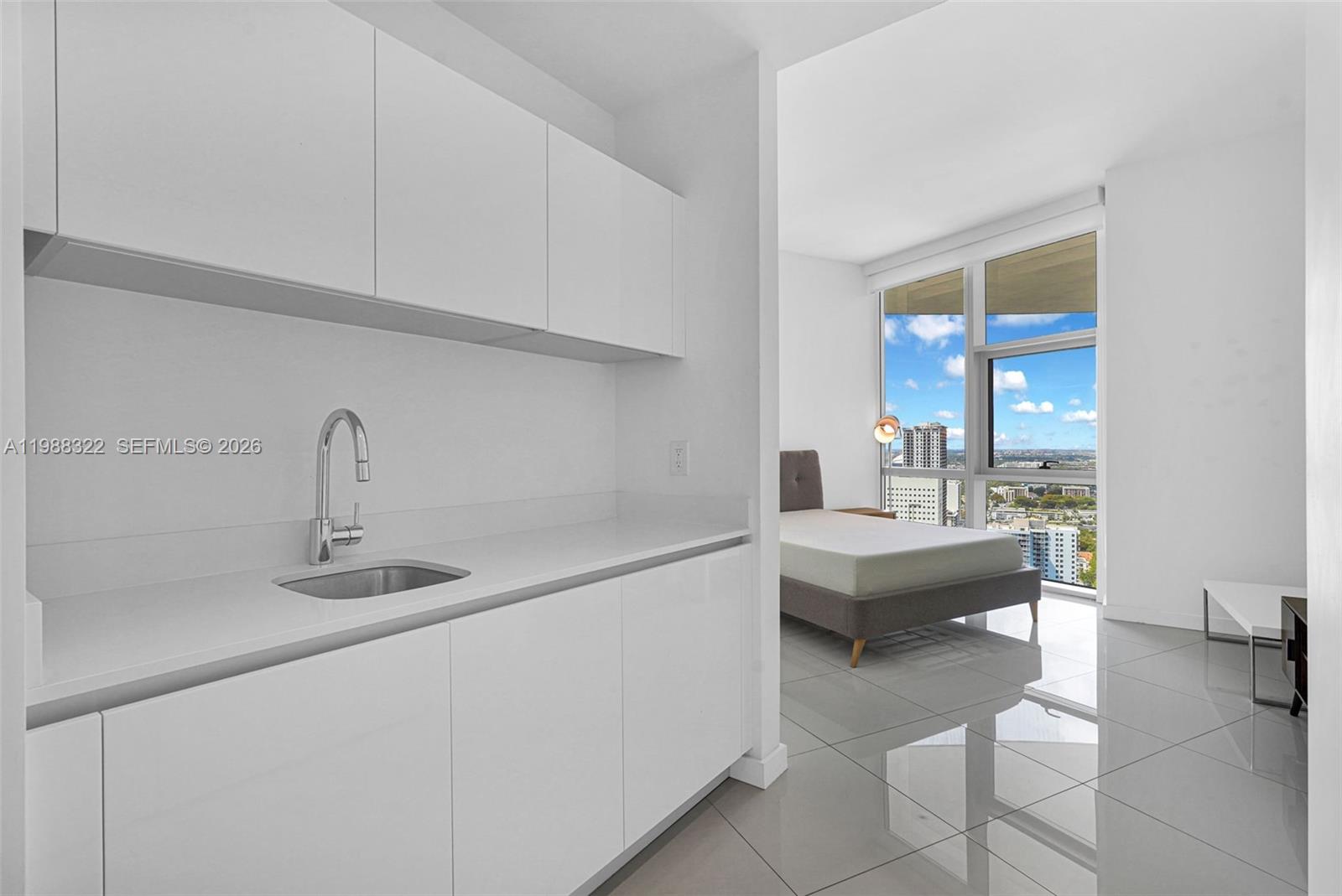 PARAMOUNT MIAMI WORLDCENT - Residential