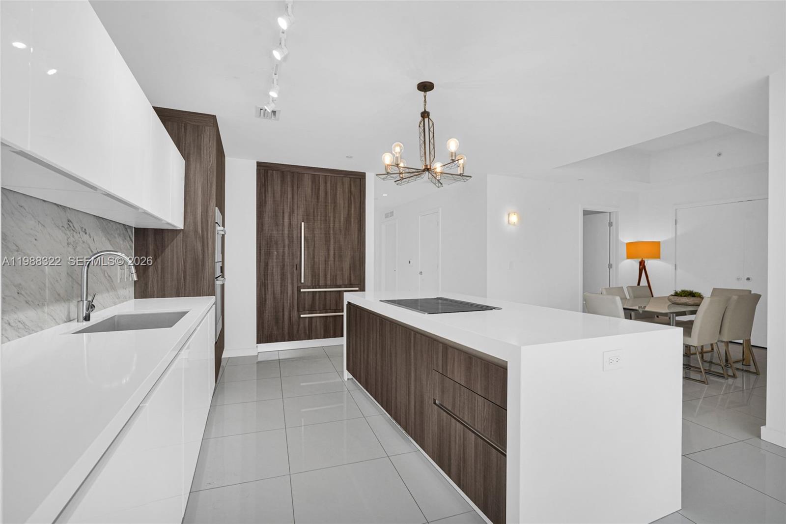 PARAMOUNT MIAMI WORLDCENT - Residential