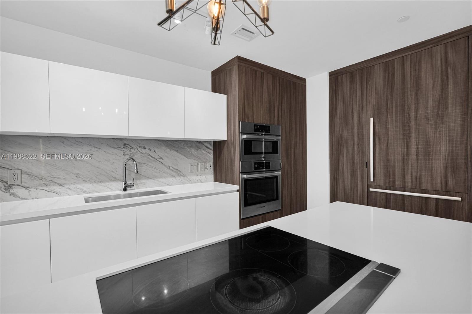 PARAMOUNT MIAMI WORLDCENT - Residential