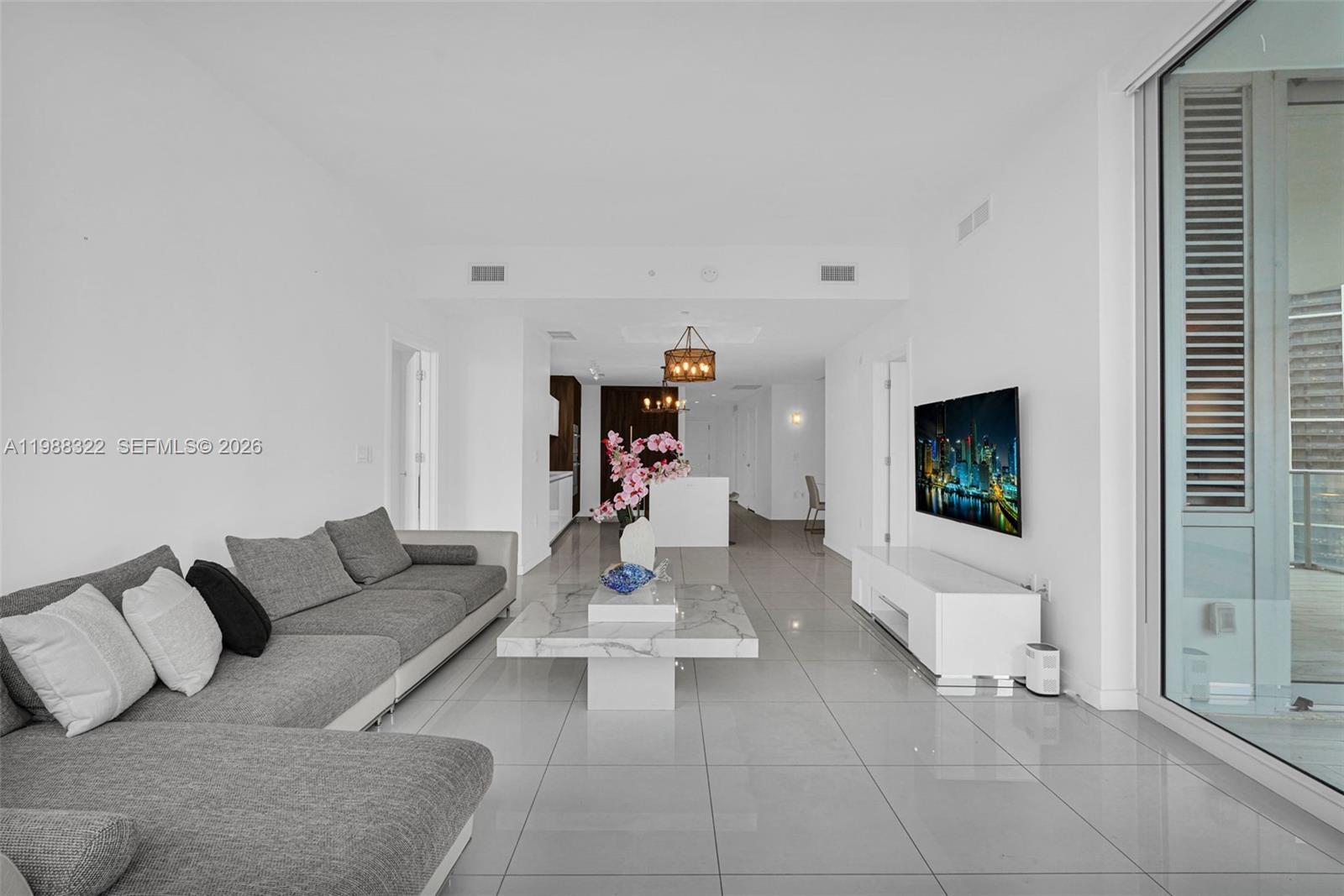 PARAMOUNT MIAMI WORLDCENT - Residential