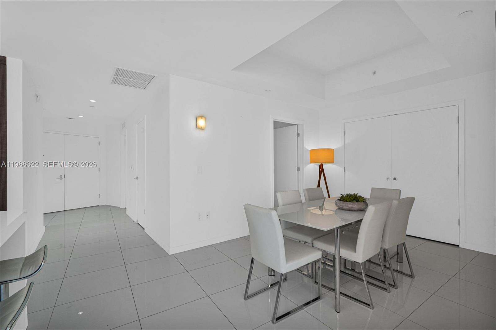 PARAMOUNT MIAMI WORLDCENT - Residential