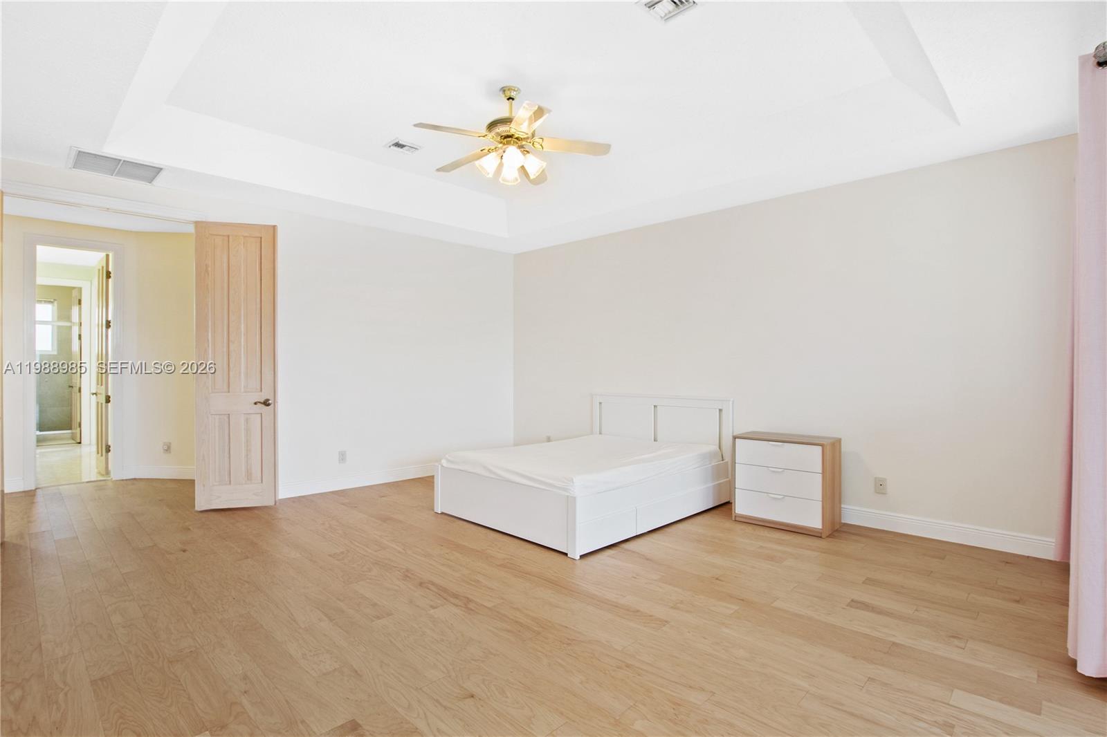 PLANTATION PALMS - Residential