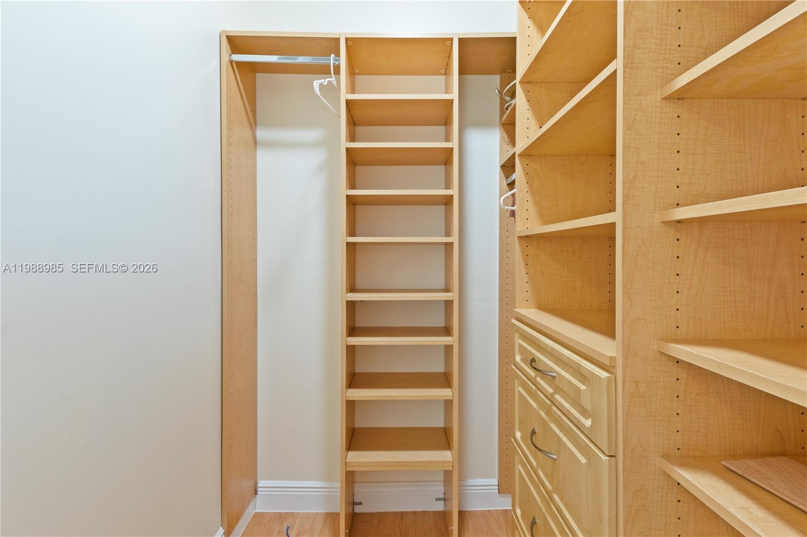 PLANTATION PALMS - Residential