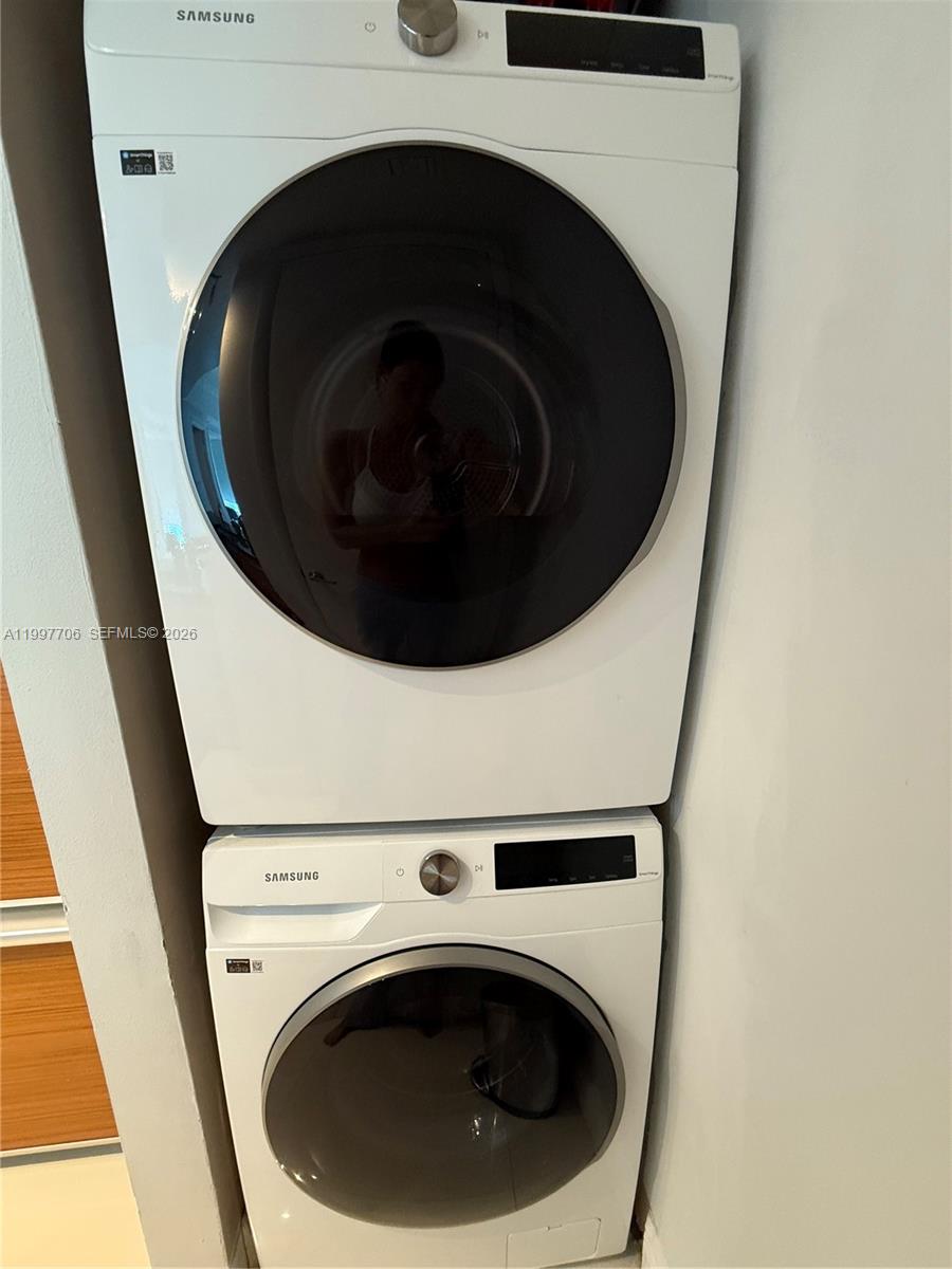 50 BISCAYNE CONDO - Residential Lease