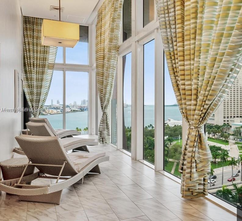 50 BISCAYNE CONDO - Residential Lease