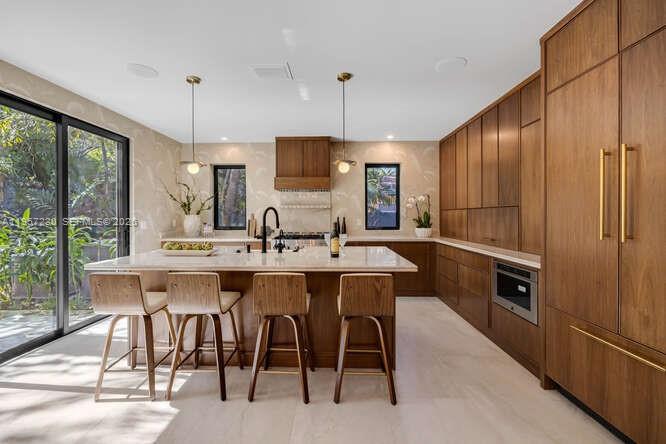 OCEAN VIEW HEIGHTS - Residential