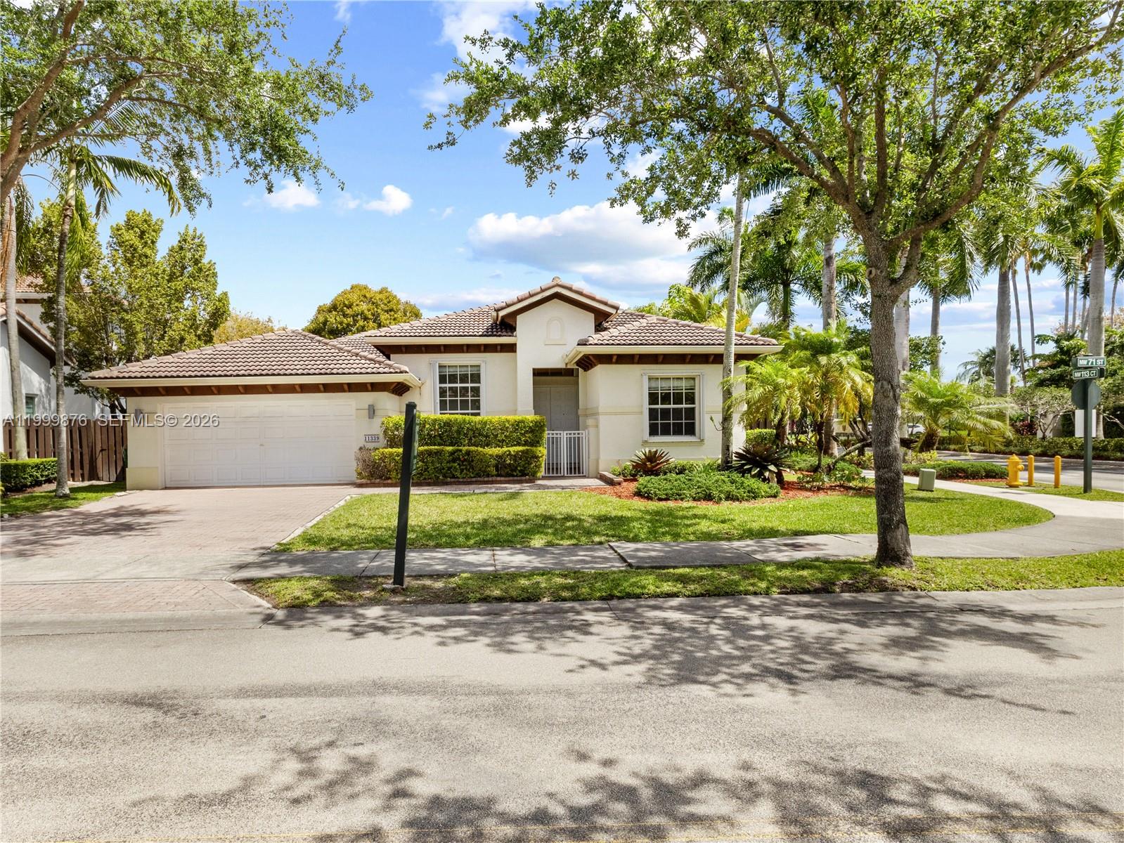 DORAL ISLES MEDITERRANEA - Residential Lease