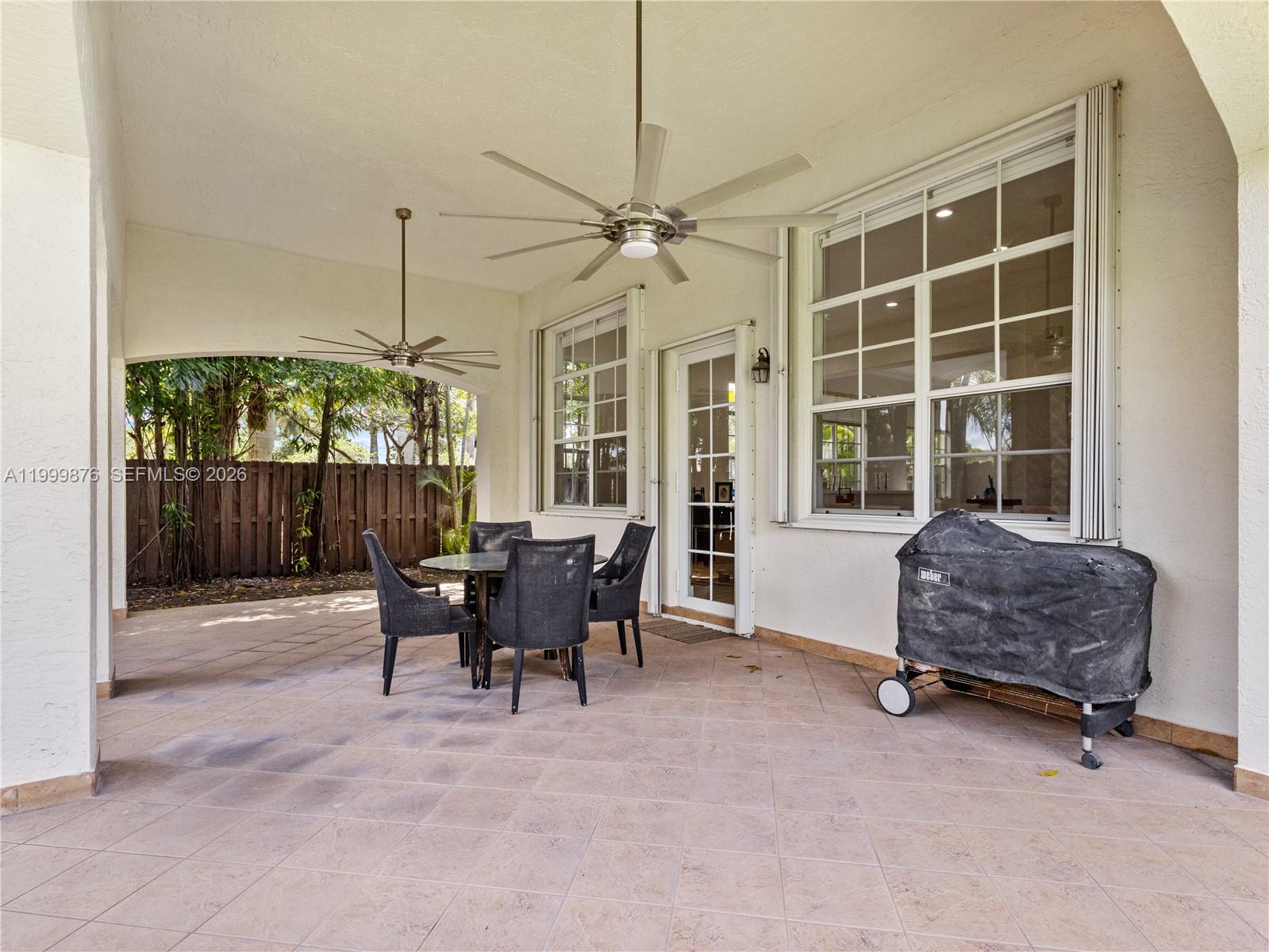 DORAL ISLES MEDITERRANEA - Residential Lease