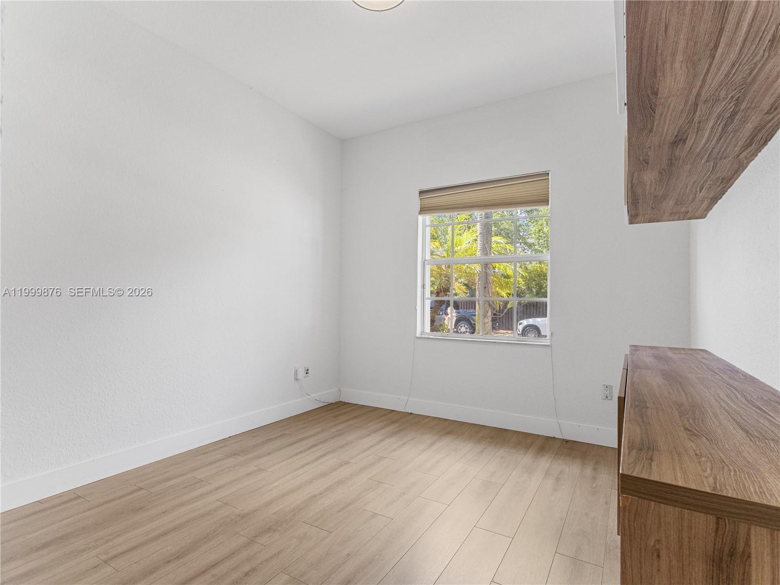 DORAL ISLES MEDITERRANEA - Residential Lease