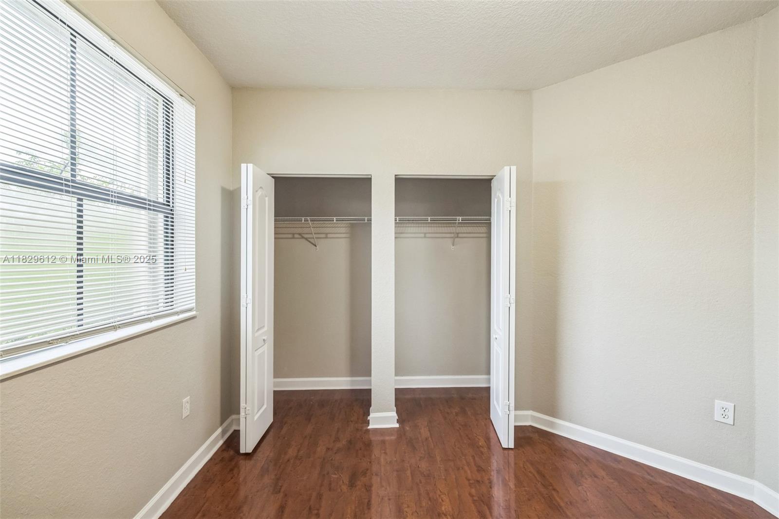 SILVER PALM EAST SECTION - Residential