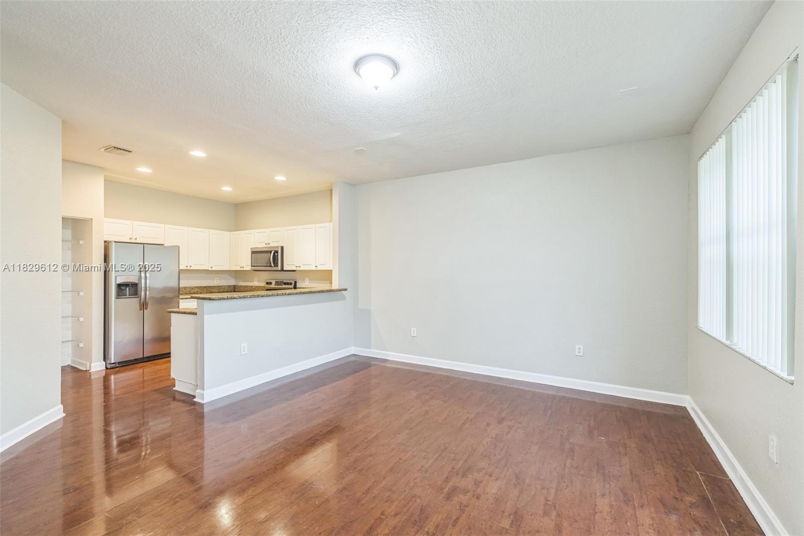 SILVER PALM EAST SECTION - Residential