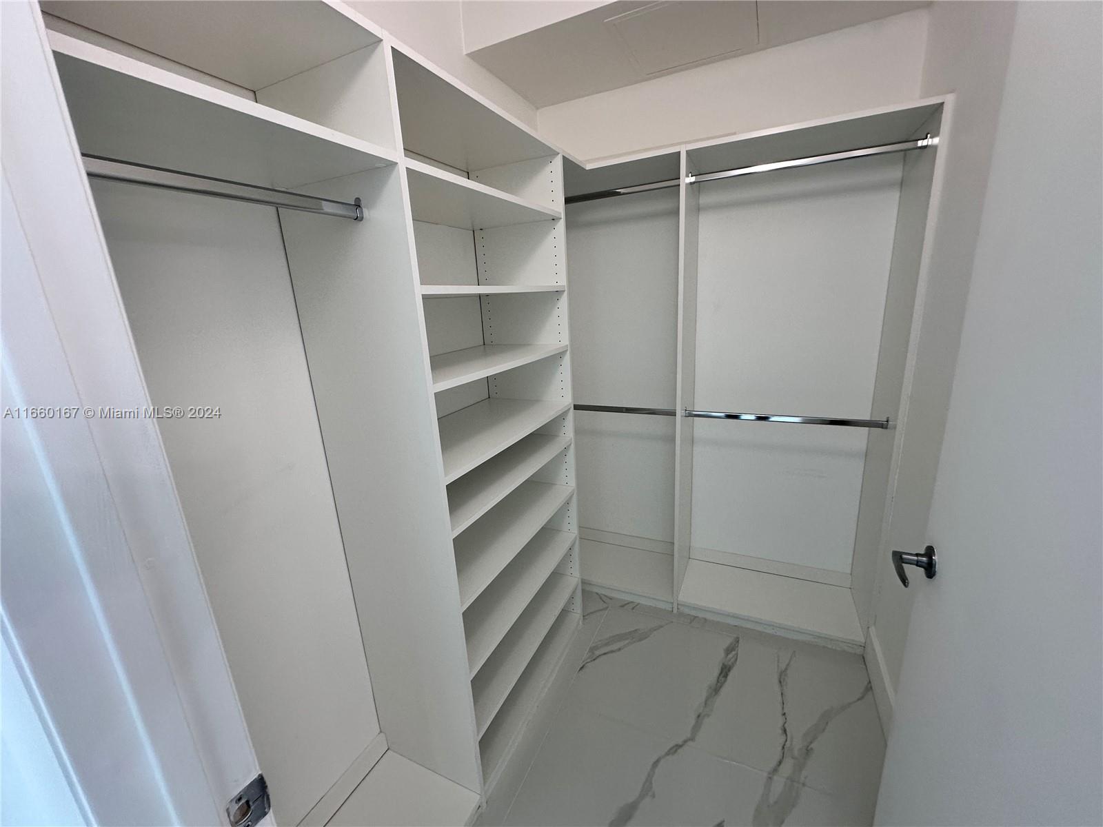 QUANTUM ON THE BAY CONDO - Residential