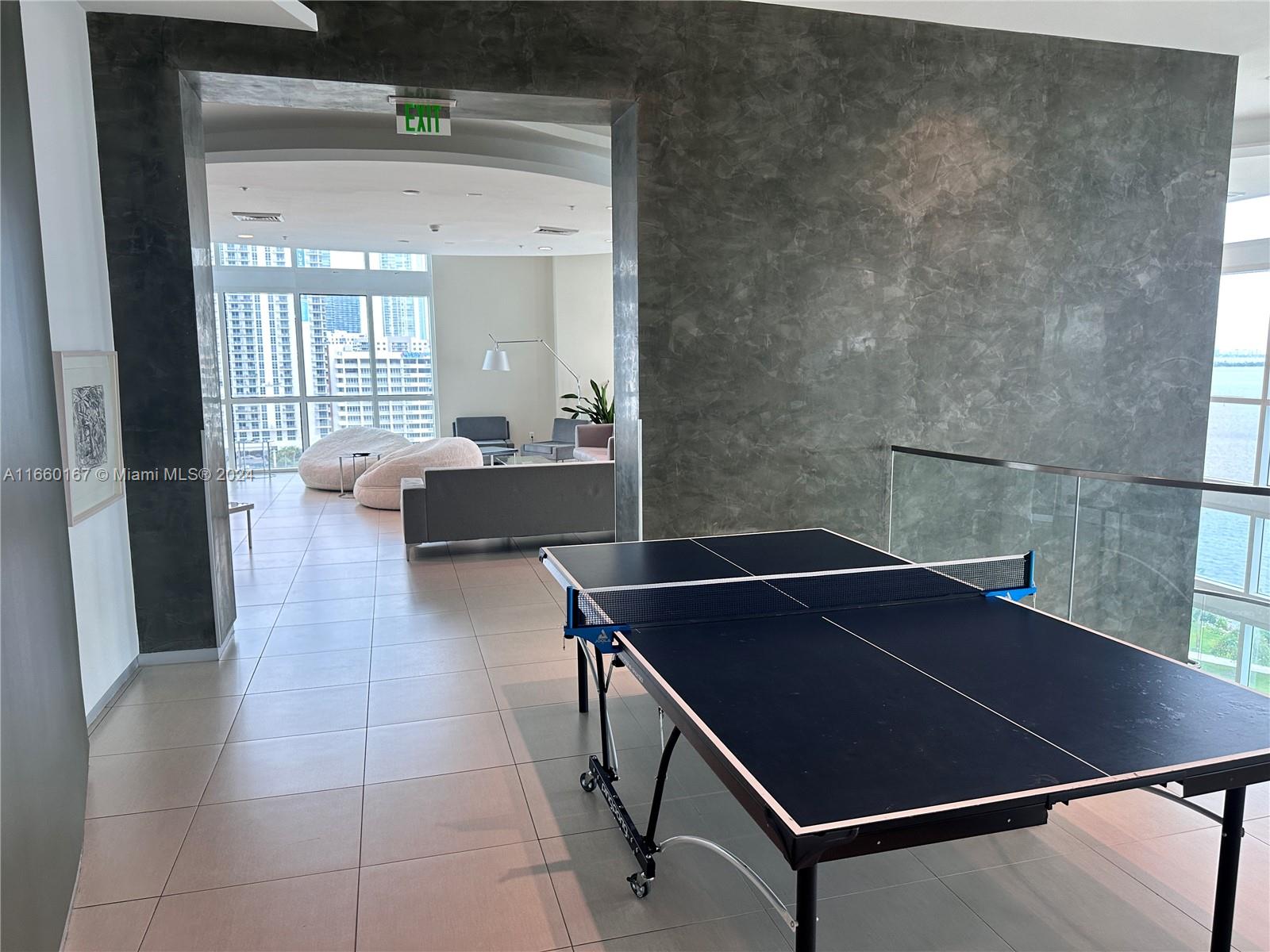 QUANTUM ON THE BAY CONDO - Residential