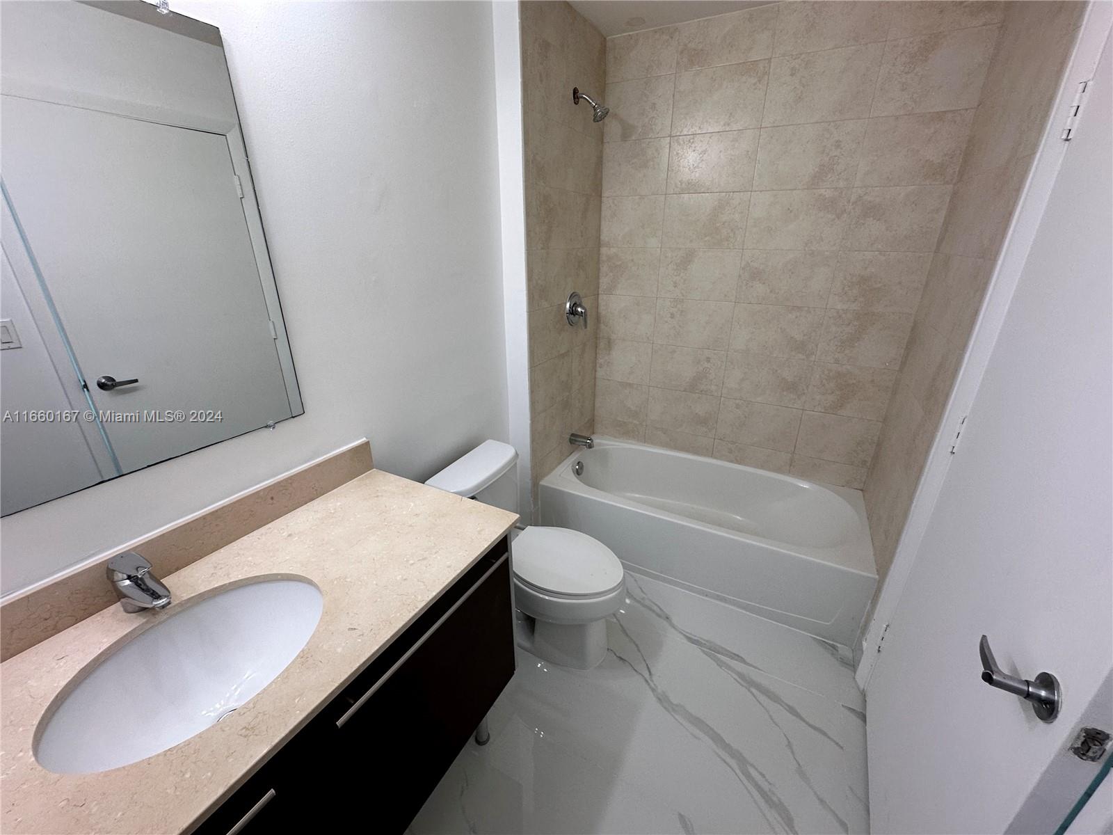 QUANTUM ON THE BAY CONDO - Residential