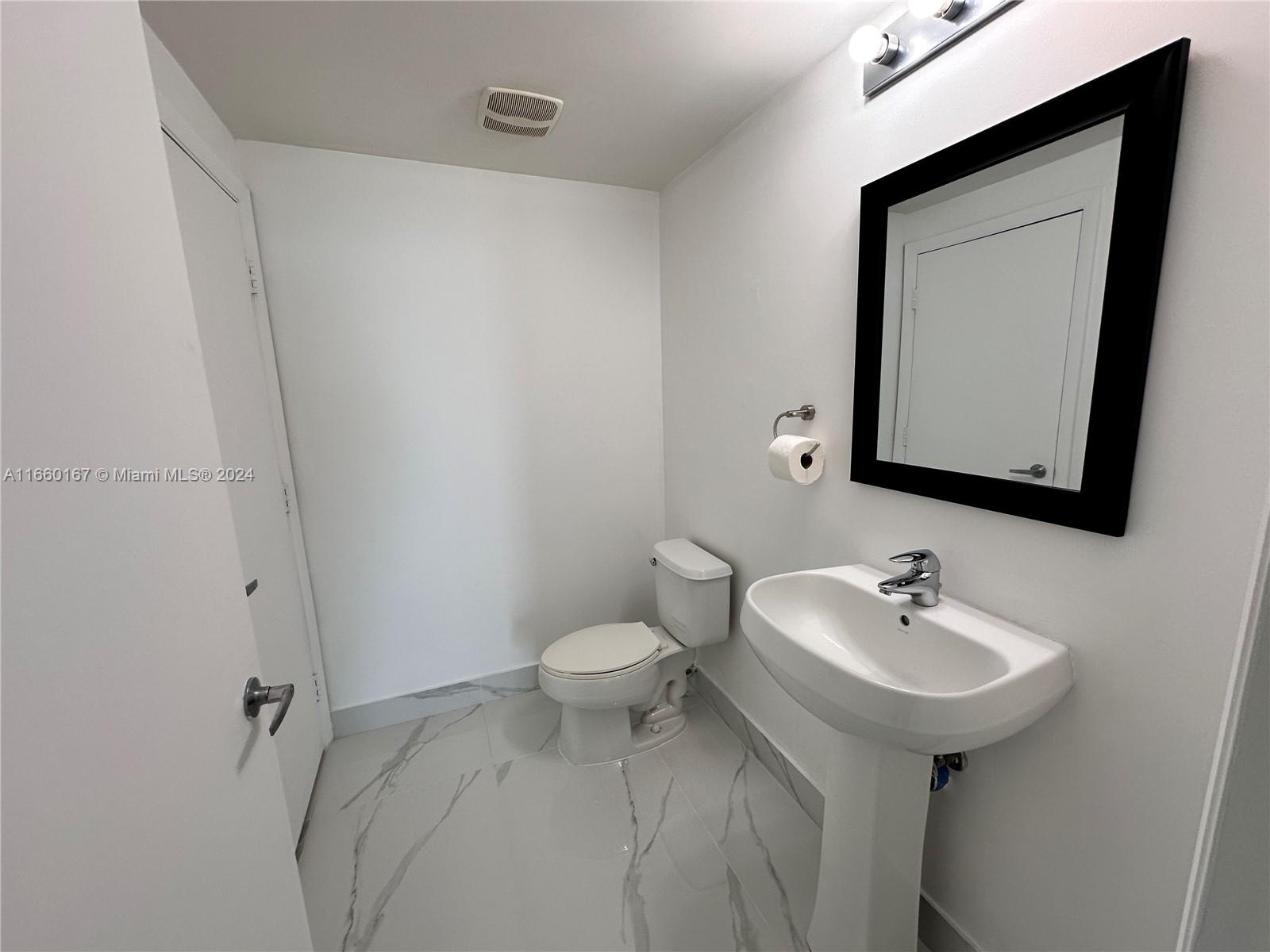 QUANTUM ON THE BAY CONDO - Residential