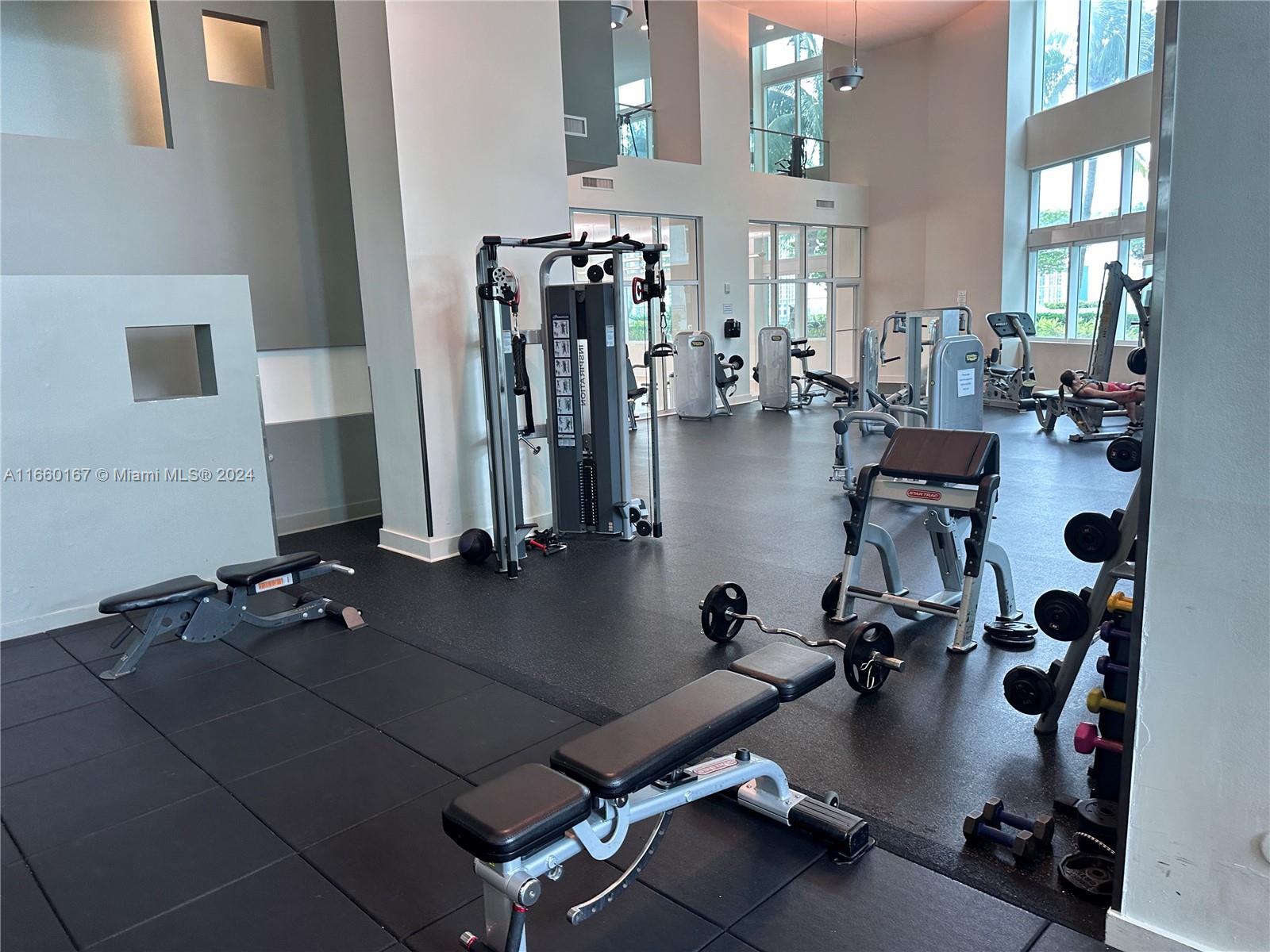 QUANTUM ON THE BAY CONDO - Residential