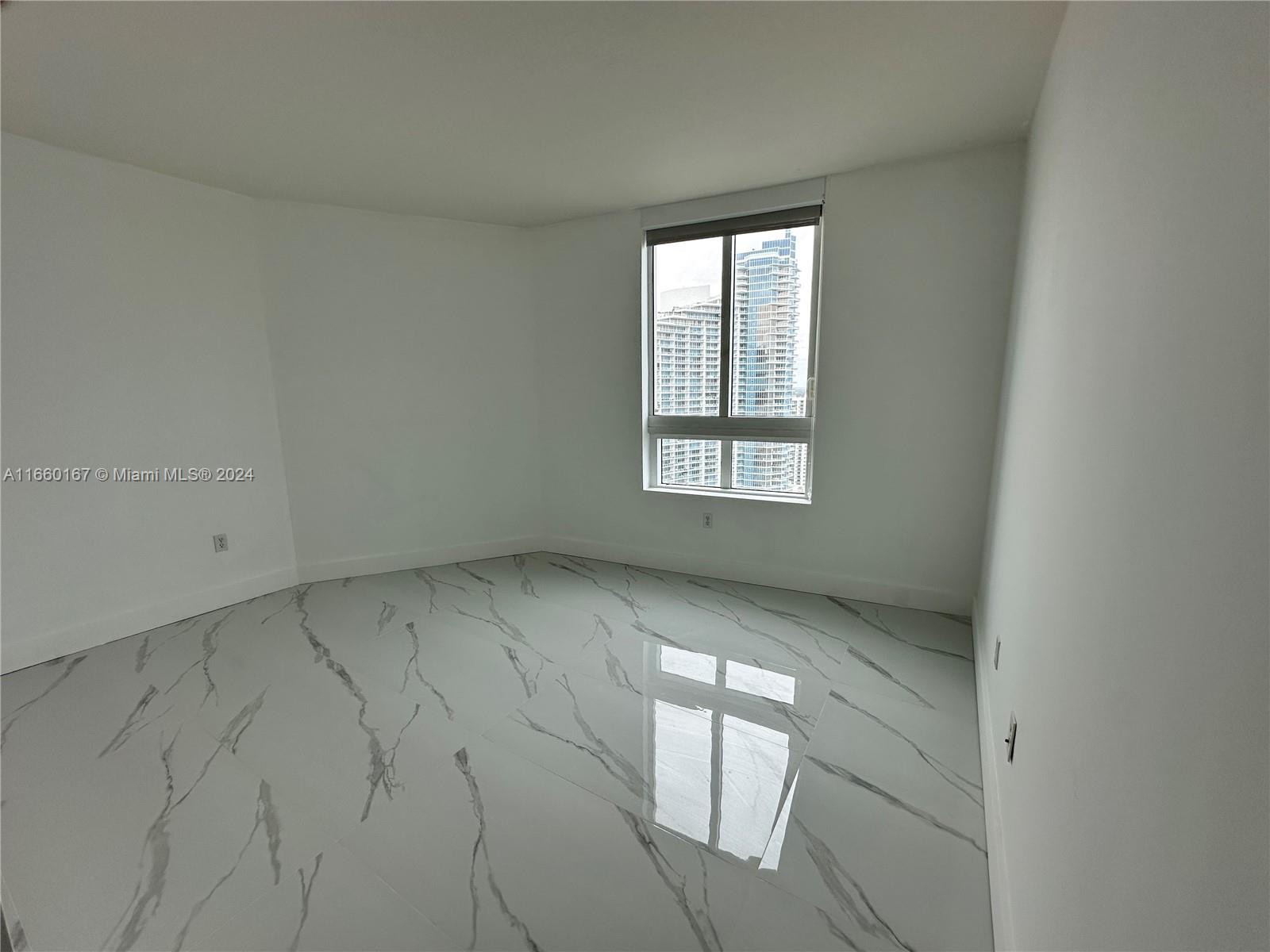 QUANTUM ON THE BAY CONDO - Residential